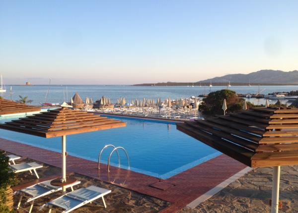 hotelcalarosa it offerta-speciale-fine-luglio-in-hotel-sul-mare-in-sardegna 019